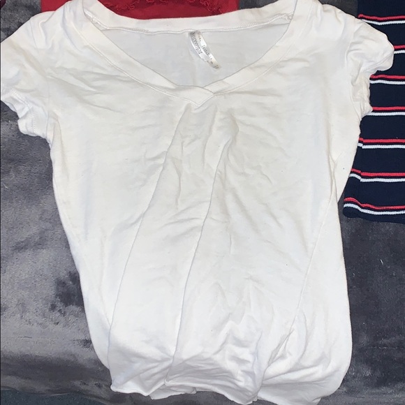 6 t-shirt bundle - Picture 2 of 7